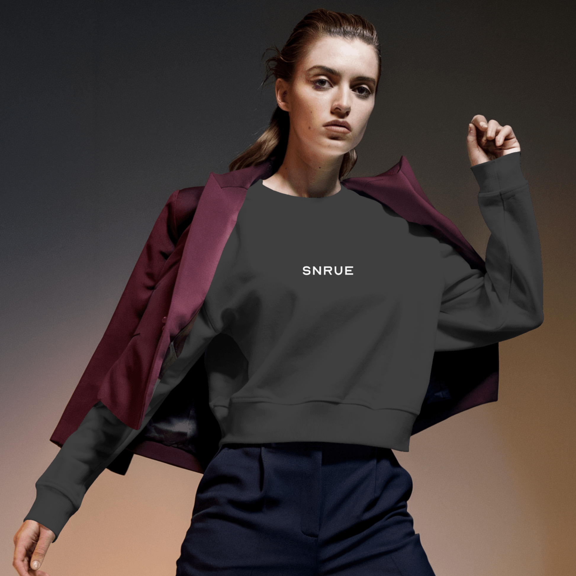 Sweatshirt court Signature par SNRUE® 